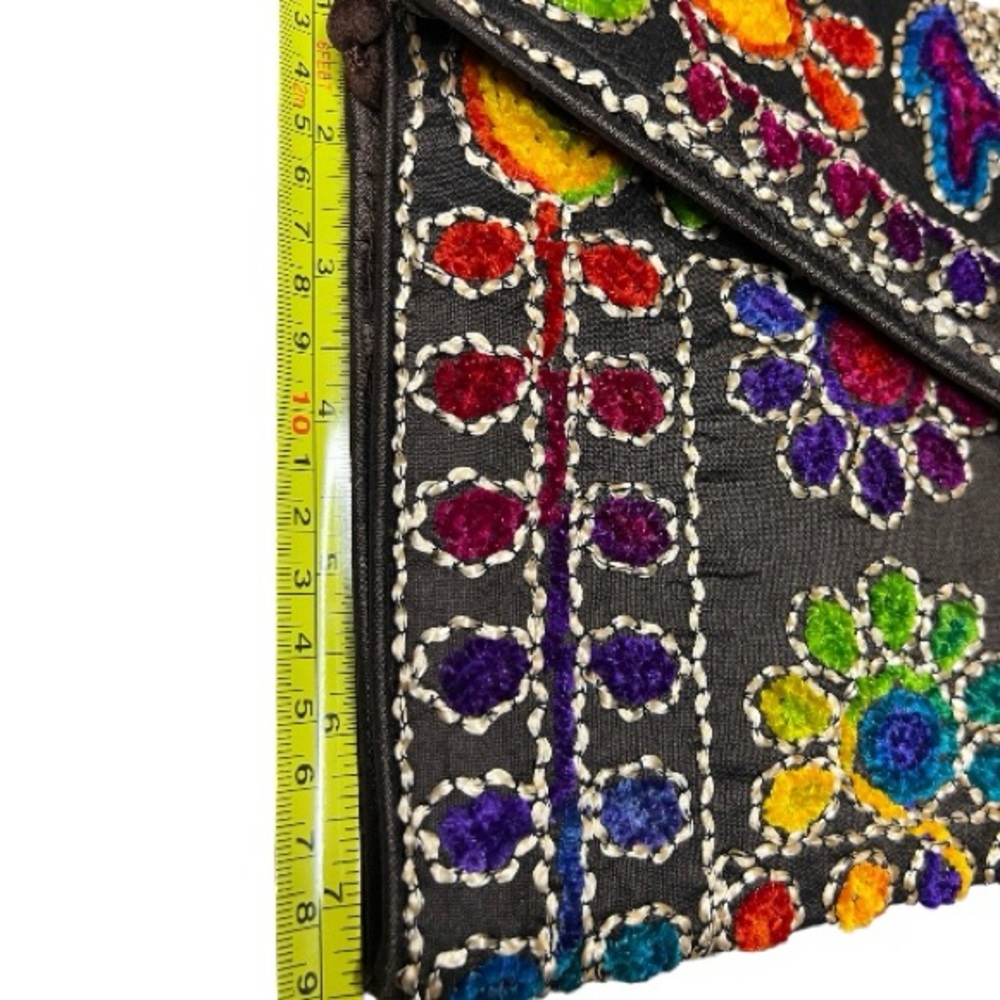Women Banjara Clutch Bag In Rajasthani Style Magenatic Closure Clutch Pu… - Picture 8 of 8